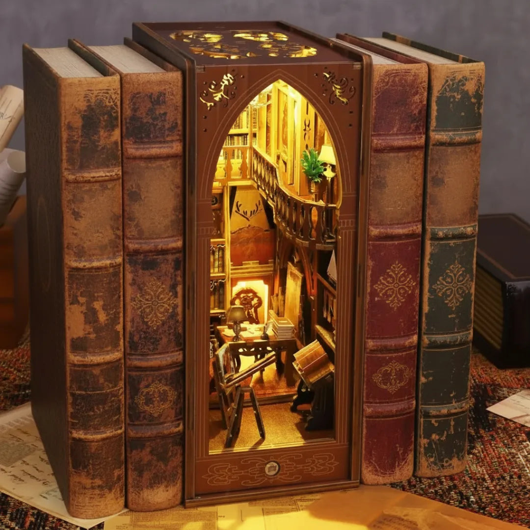 Library Of Books Wooden Puzzle - DIY Book Nook Bookshelf